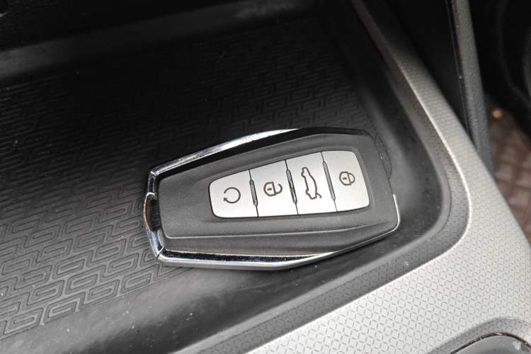 Used Geely Auto Haoyue 2020 1.8TD DCT Flagship 7-Seater