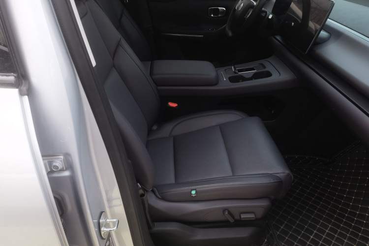 Used Leapmotor C16 2024 Range-Extended 200 Luxury Edition