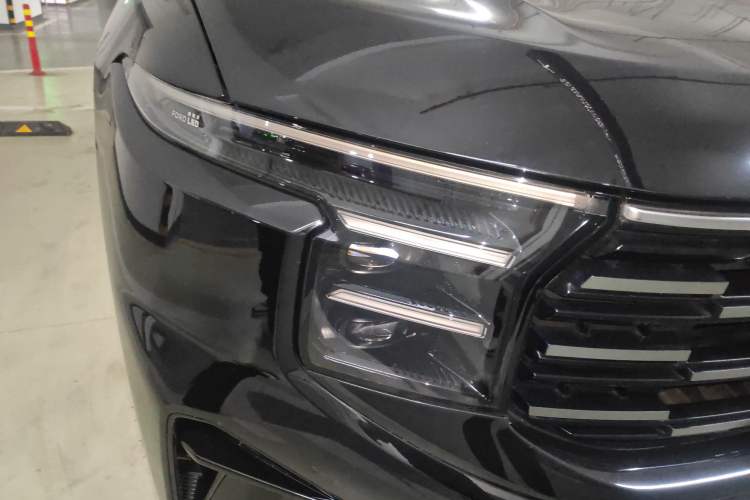 Used Ford Edge 2023 Ford Explorer L 2.0T EcoBoost E-Hybrid Two-Wheel Drive 7-Seater Luxury Model