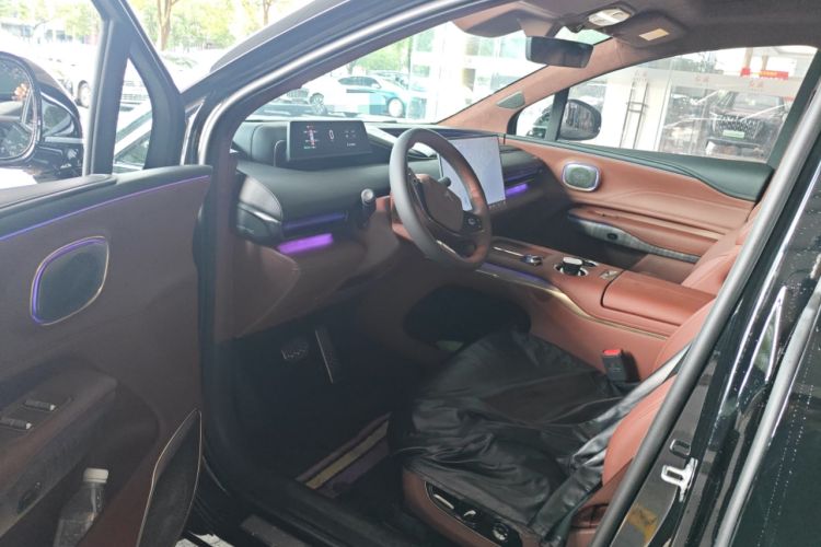 Used Hyptec HL 2025 700 Ultra Six-Seater All-Wheel-Drive LiDAR Version