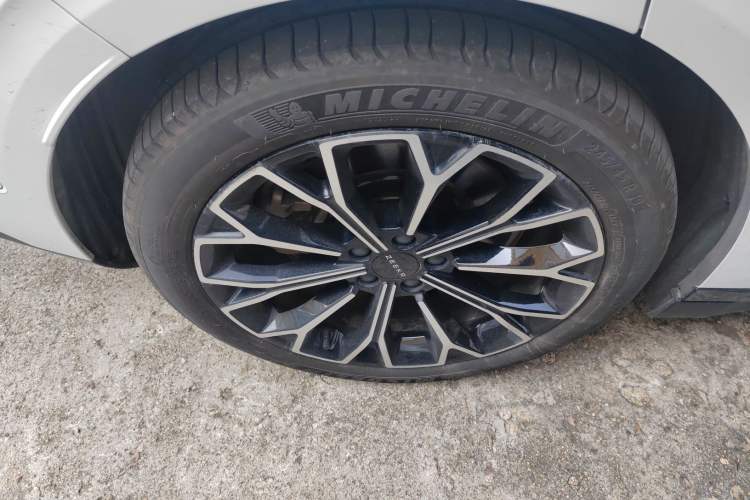 Used Zeekr 007 2024 Rear-Drive Intelligent Driving Version 75 kWh