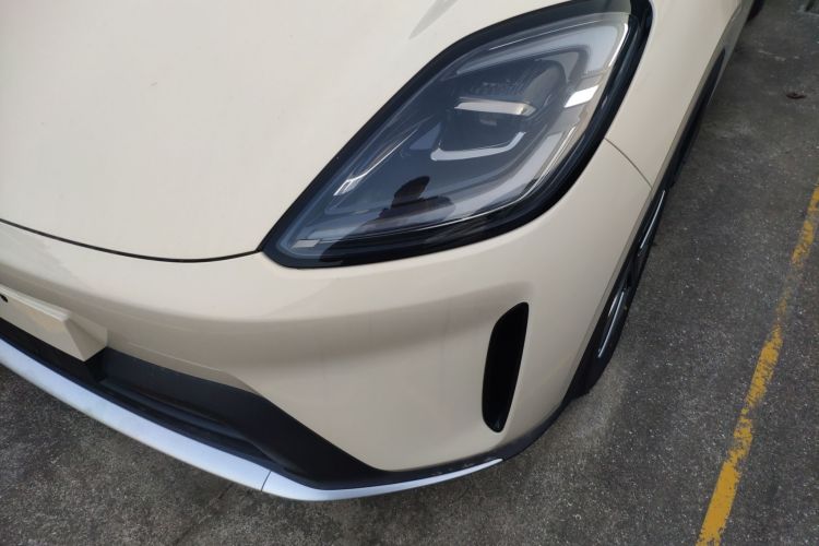 Used Wuling Bingo S 2025 Model 325km Deluxe Edition Left Front Headlight