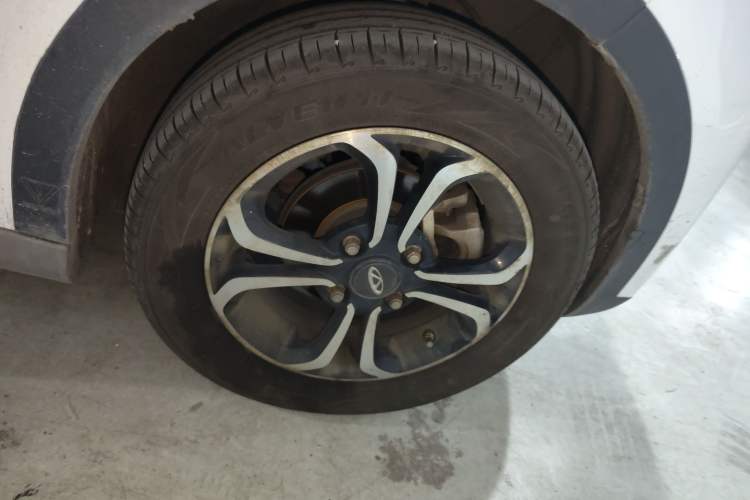 Used Chery QQ Little Ant 2019 4-Seater Smart Edition 35 kWh Right Front Wheel Hub