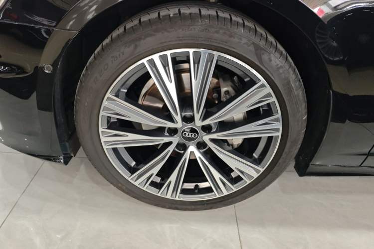 Used Audi A6L 2025 Revised 45 TFSI Prestige Dynamic Edition