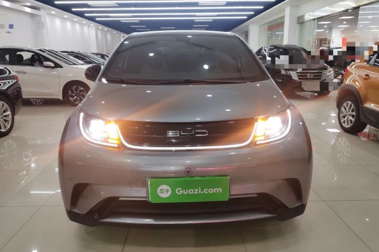 Used BYD Dolphin 2023 420 km Fashion Edition