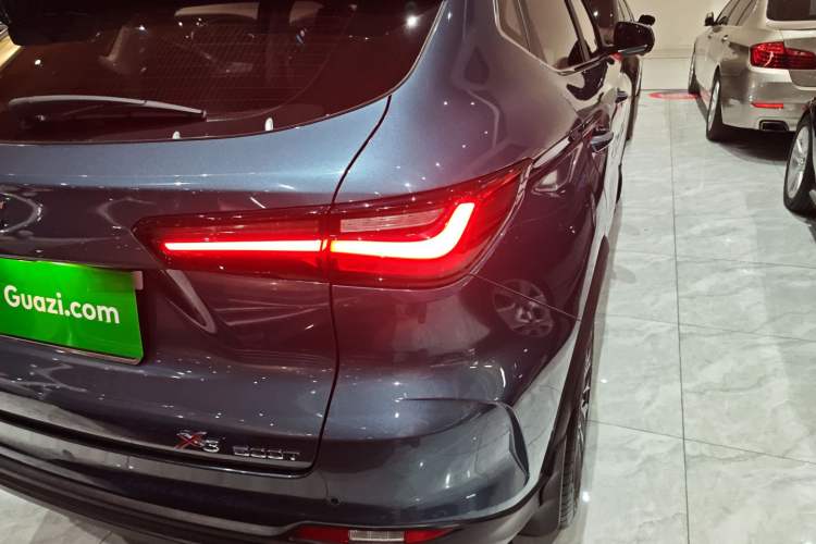 Used Oshan X5 2021 1.5T DCT Flagship Edition
