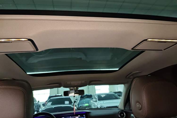 Used Mercedes-Benz E-Class 2018 Facelift E 200 L
