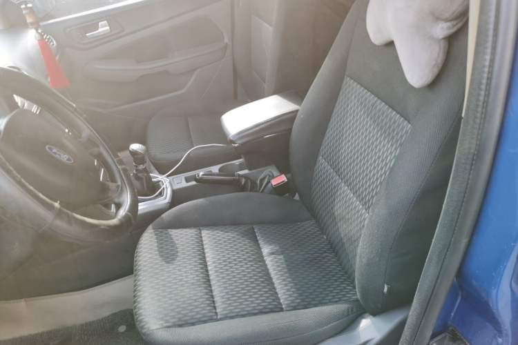 Used Ford Focus 2012 Hatchback Classic 1.8L Manual Fashion Edition