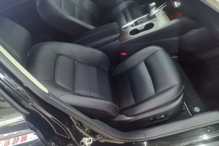 Used Nissan Teana 2021 2.0L XL Comfort Edition Right Front Seat