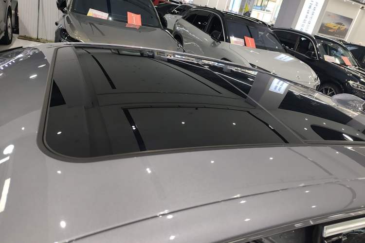 Used Hongqi H5 PHEV 2025 170 Super Hybrid Version