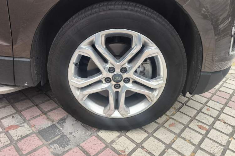 Used Ford Edge 2016 EcoBoost 245 Two-Wheel-Drive Titanium 7-Seater