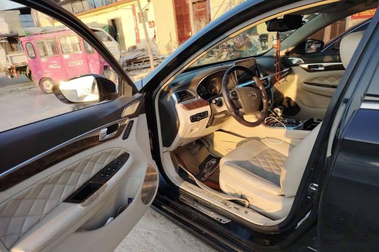 Used GAC Trumpchi GA8 2016 320T Luxury Edition Driver Seat