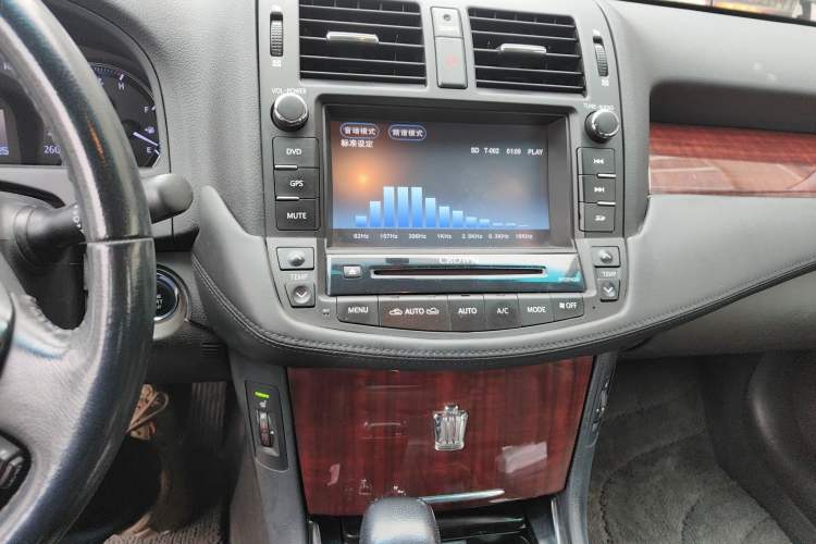 Used Toyota Crown 2012 2.5L Royal Saloon Deluxe Edition Audio And AC Panel