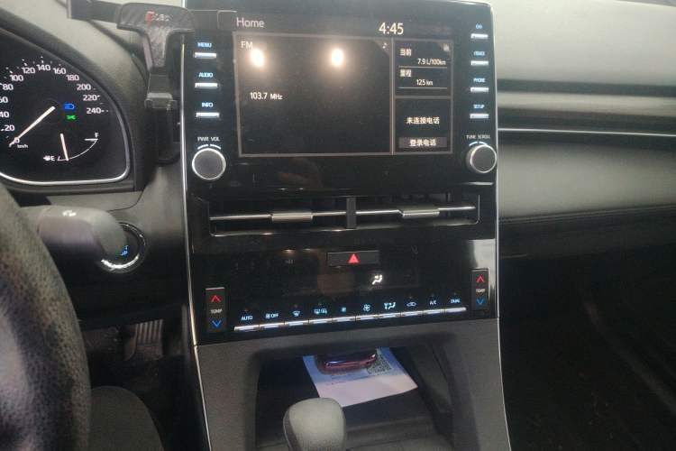 Used Toyota Avalon 2019 2.5L Ambition Version China VI Standard Audio And AC Panel