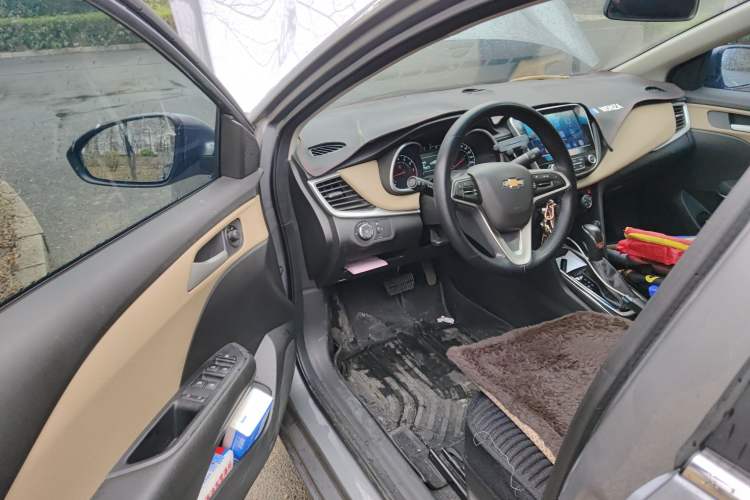 Used Chevrolet Monza 2020 320 Automatic Enjoyment Edition