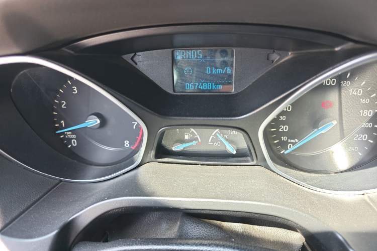 Used Ford Focus 2015 Hatchback 1.6L Automatic Fashion Edition