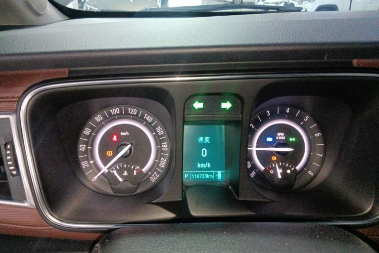 Used Buick GL8 2017 25S Luxury Version China V Standard
