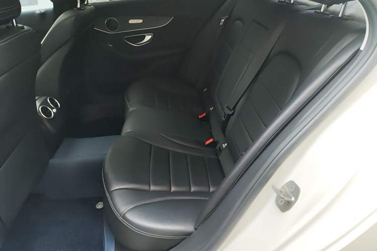 Used Mercedes-Benz C-Class 2018 C 180 L Fashion Edition Sport Version Left Rear Seat