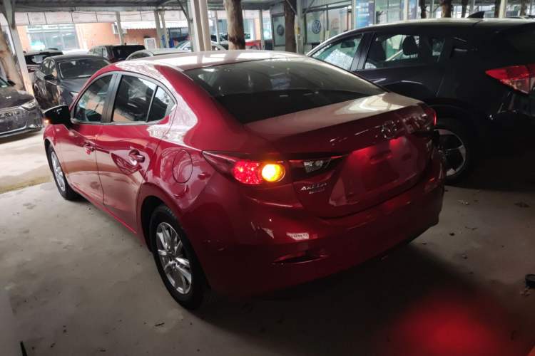 Used Mazda 3 Axela 2017 Sedan 1.5L Automatic Comfort Model Emission Standard China V Exterior 2