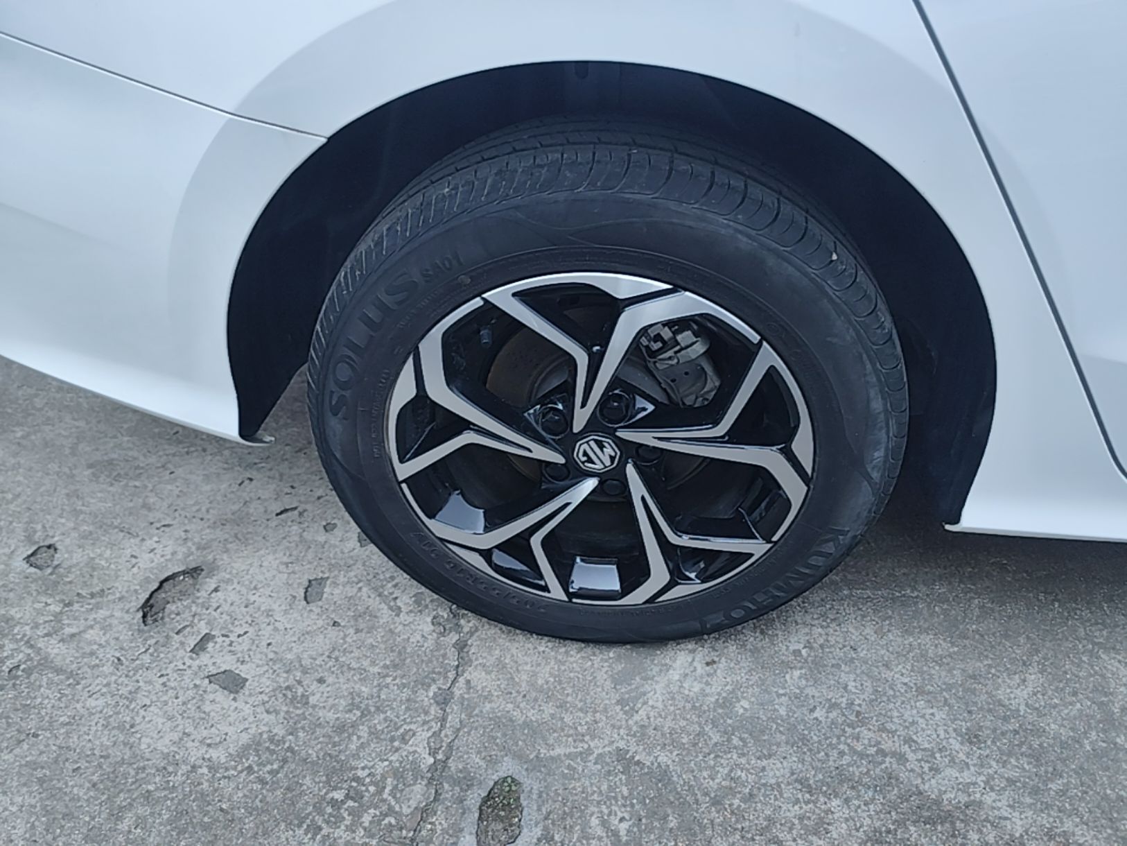 MG 5 2023 180 DVVT CVT Luxury Edition — снимка 11