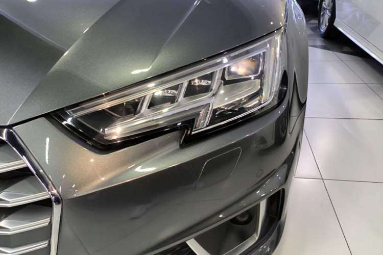 Used Audi A4L 2019 40 TFSI Sporty Version China V