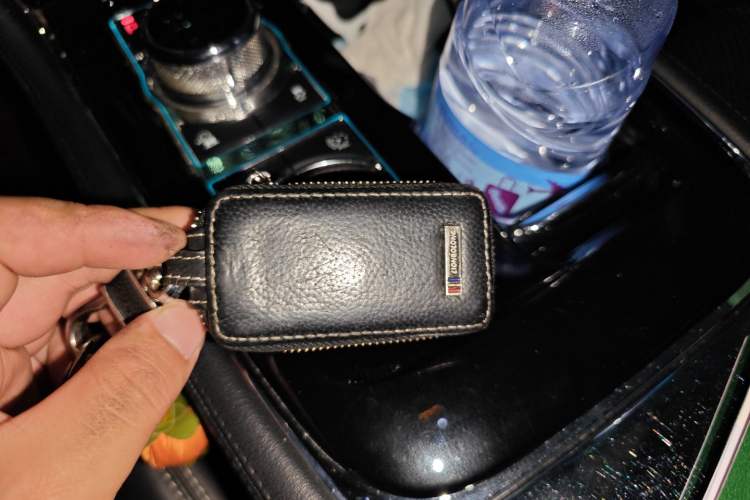 Used Jaguar XJ 2016 XJL 3.0 SC Four-Wheel Drive Panoramic Business Edition
