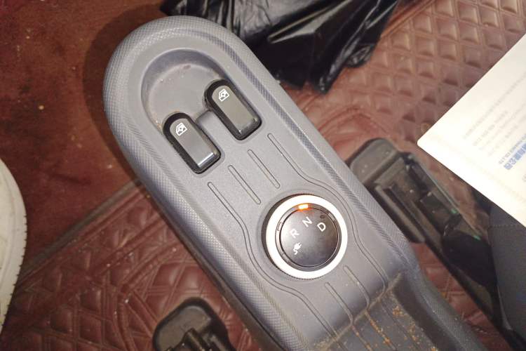 Used Wuling Hongguang MINIEV 2022 Macaron Premium Model – Lithium Iron Phosphate