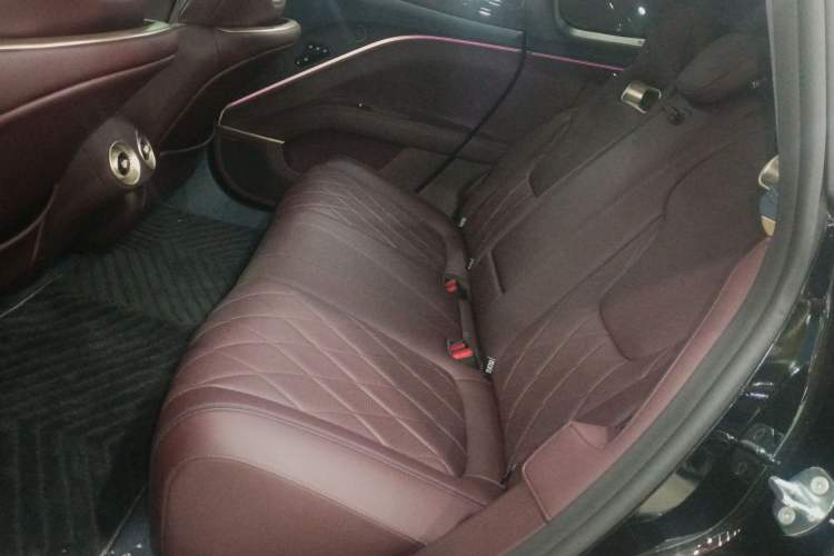 Used Avatr 11 2025 Year Updated Max Extended-Range Version