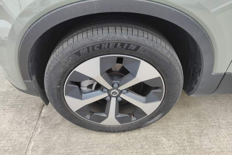 Used Volvo XC40 2024 B4 4x4 Smart Luxury Edition
