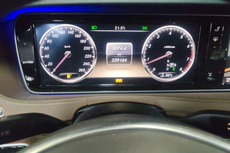 Used Mercedes-Benz S-Class 2014 S 400 L Prestige Edition Instrument Cluster