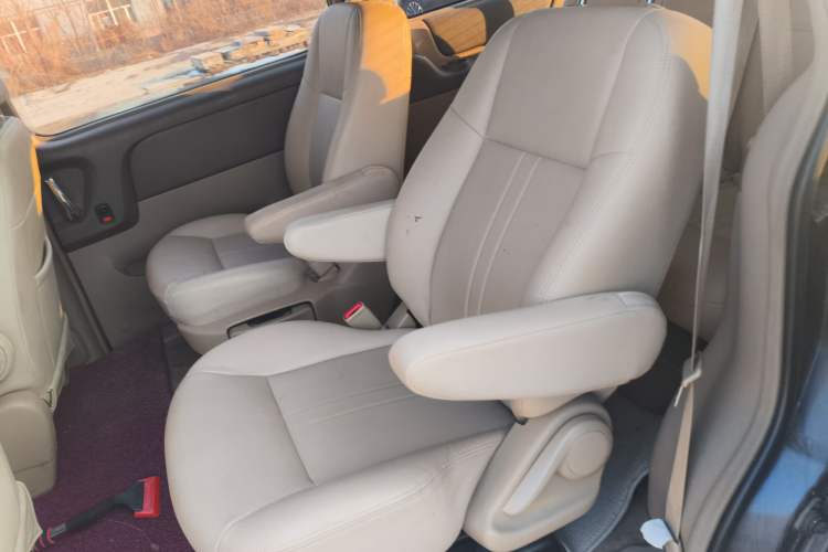 Used Buick GL8 2013 2.4L Classic Edition
