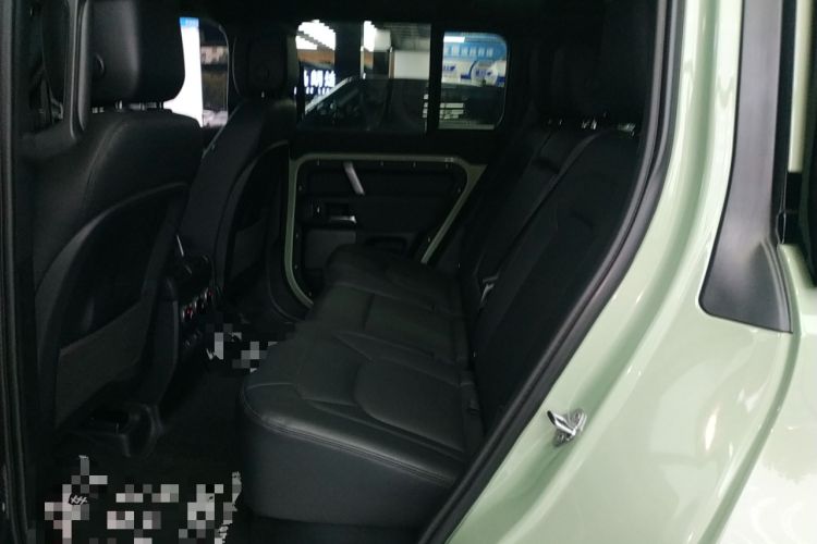 Used Land Rover Defender 2023 110 3.0T P400 75th Anniversary Legend Edition
