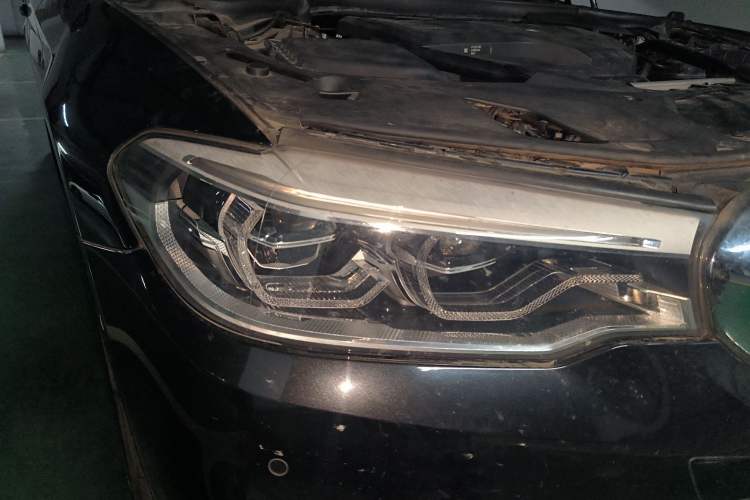 Used BMW 5 Series 2018 530Li Luxury Edition Premium Package
