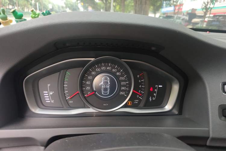 Used Volvo S60 2019 S60L T3 Intelligent Upgrade Edition Instrument Cluster