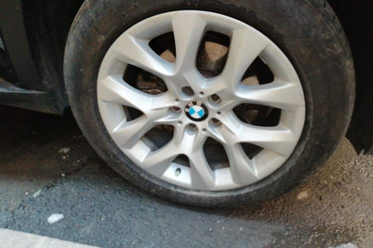 Used BMW X5 2013 xDrive35i Leading Model
