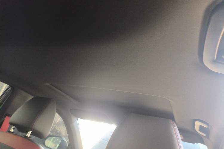 Used Dongfeng Aeolus Yixuan 2022 230T Automatic Adaptive-Beam Knight Edition
