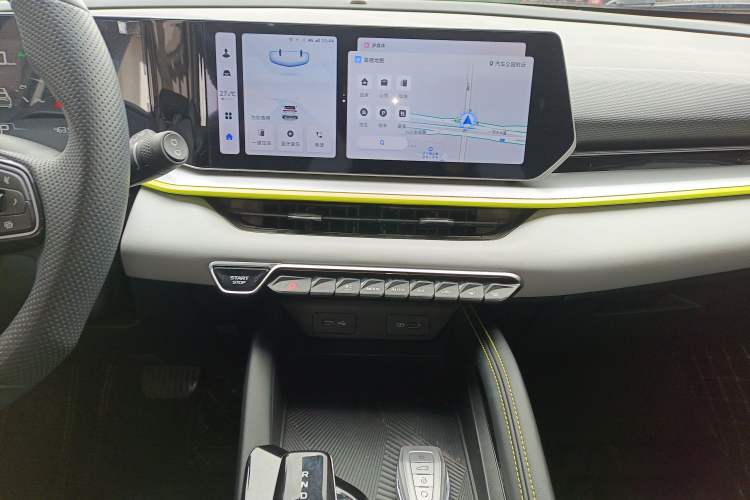 Used Geely Auto Coolray 2023 Bin Yue COOL 1.5TD DCT Champion Edition Audio And AC Panel