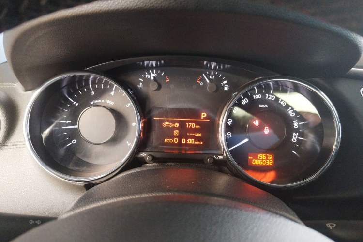 Used Peugeot 3008 2015 1.6THP Automatic Prestige Edition