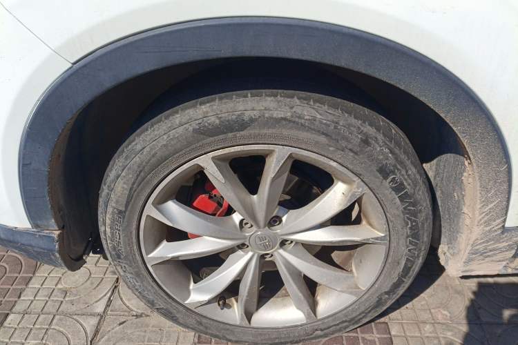 Used FAW Senya R9 2018 1.2T Automatic Comfortable Smart Edition
