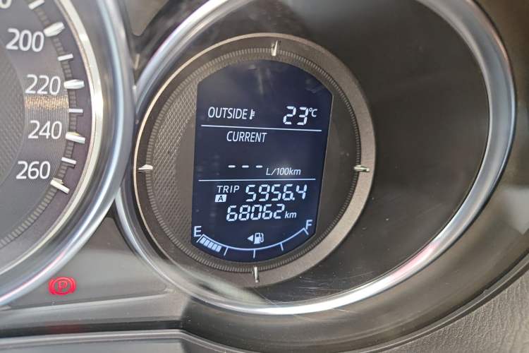 Used Mazda CX-5 2015 2.0L Automatic Two-Wheel Drive Urban Version
