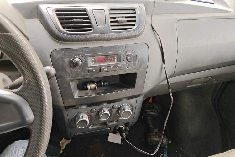 Used Dongfeng Xiaokang C31 2019 1.5L Standard Version China VI DK15
