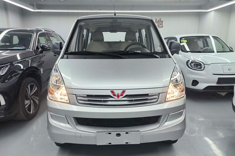 Used Wuling Rongguang S 2023 1.5L Base Version 5/7 Seats Front