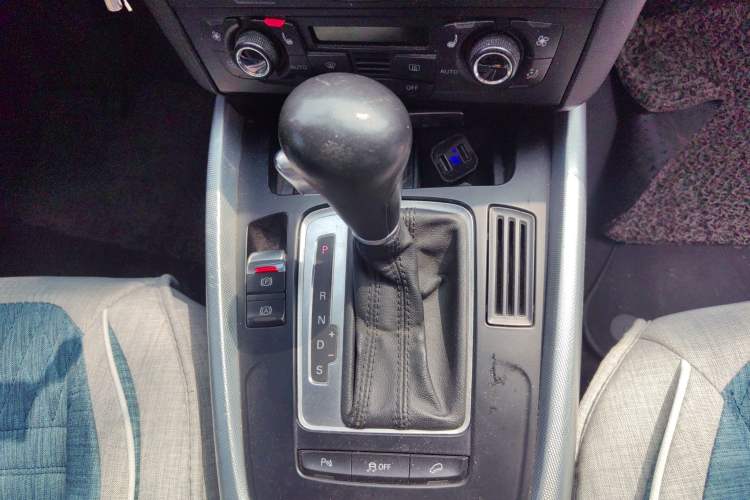 Used Audi Q5 2011 2.0TFSI Technology Model
