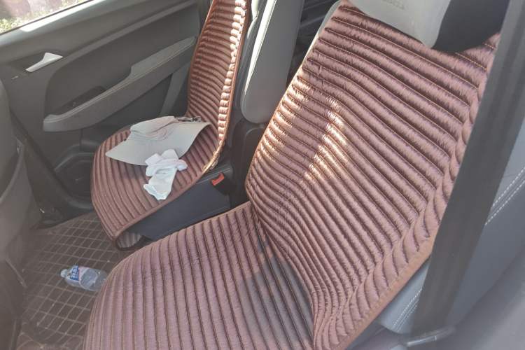 Used Baojun 530 2020 1.5T Manual Comfort Version 6 Seats Left Rear Seat