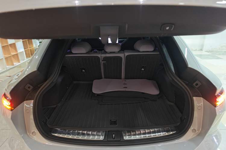 Used Nio EC6 2024 75 kWh