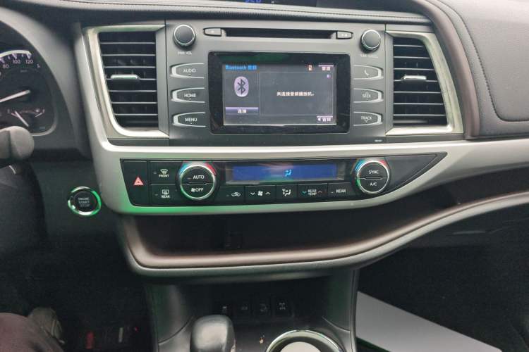 Used Toyota Highlander 2015 2.0T Four-Wheel Drive Luxury Edition 7-Seater
