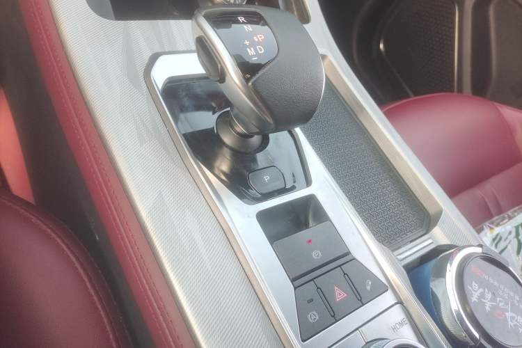 Used JETOUR X70 PRO 2023 1.5T DCT Comfort Edition 5 Seats