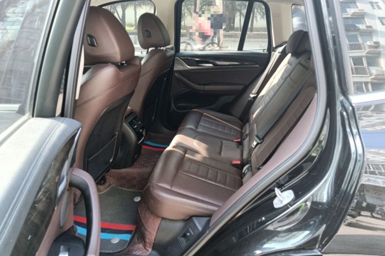 Used BMW X3 2020 xDrive30i Luxury Model with M Sport Package Left Rear Seat