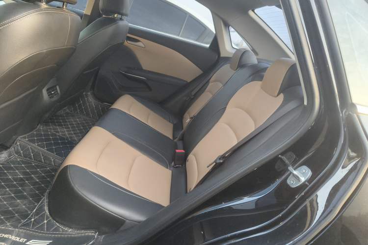 Used Chevrolet Monza 2020 320 Automatic Enjoyment Edition