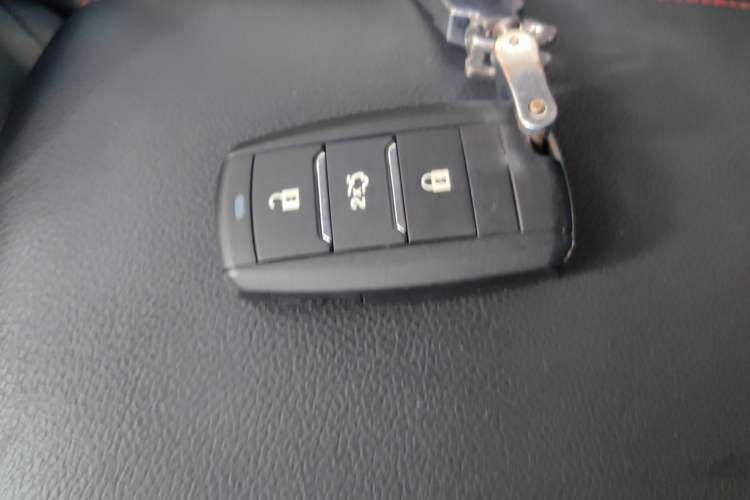 Used Changan CS55 2018 1.5T Automatic Colorful Edition China V Standard
